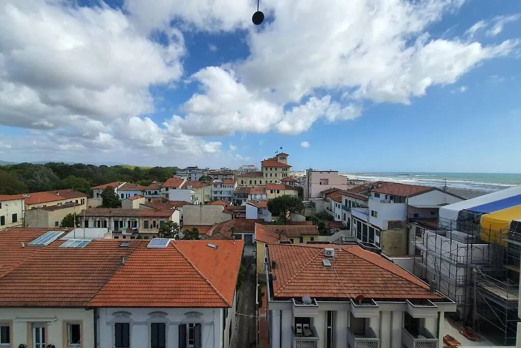 Viareggio Suite A 50 Metri Dal Mare Apartmán